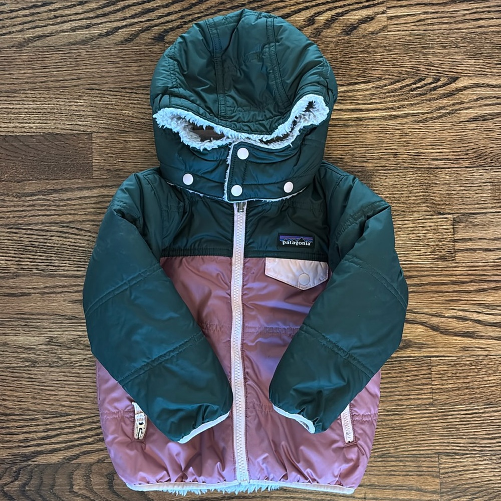 Toddler Girls Patagonia Coat - extra warm reversible 3T